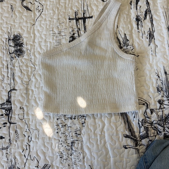 American Eagle Outfitters Tops - American Eagle Outfitters One-Shoulder Cream Crop Top